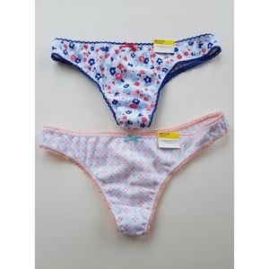 Charter Club Cotton Thongs Panties Medium